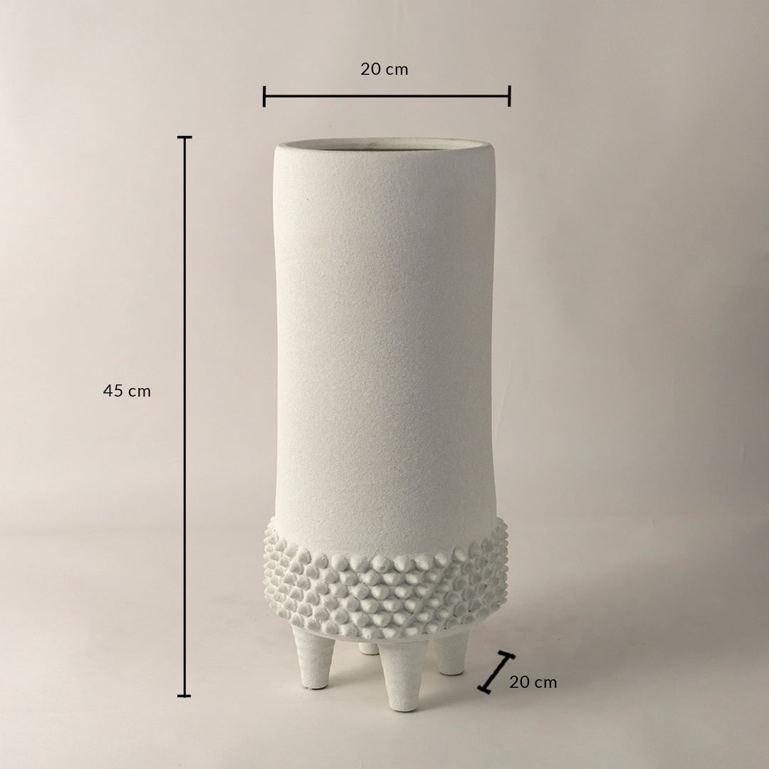 White ceramic decorative vase with dotted texture showing 45 cm height and 20 cm width on white background dimension view.