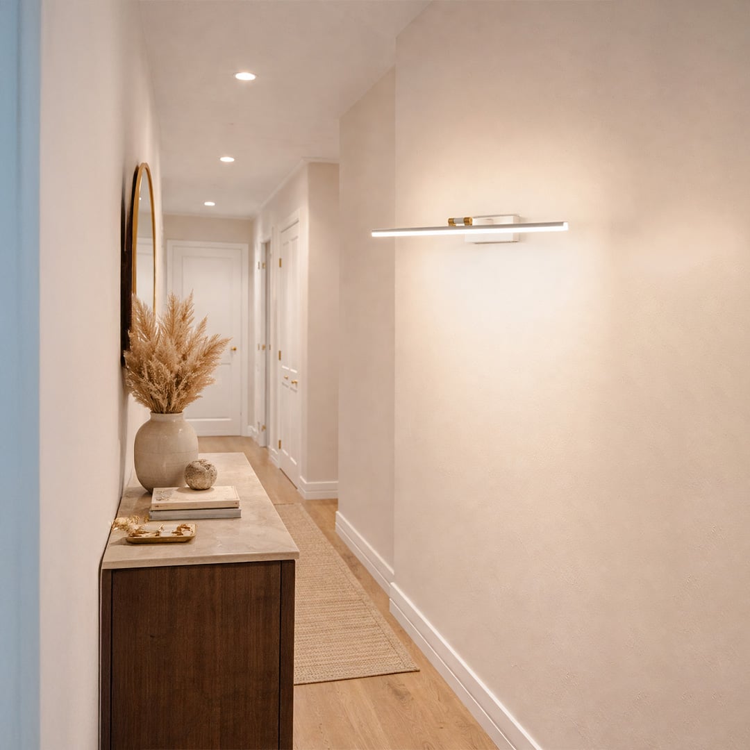 yeon linear picture light white main lifestyle